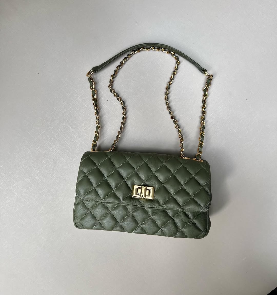 Pearl White Handbag VL