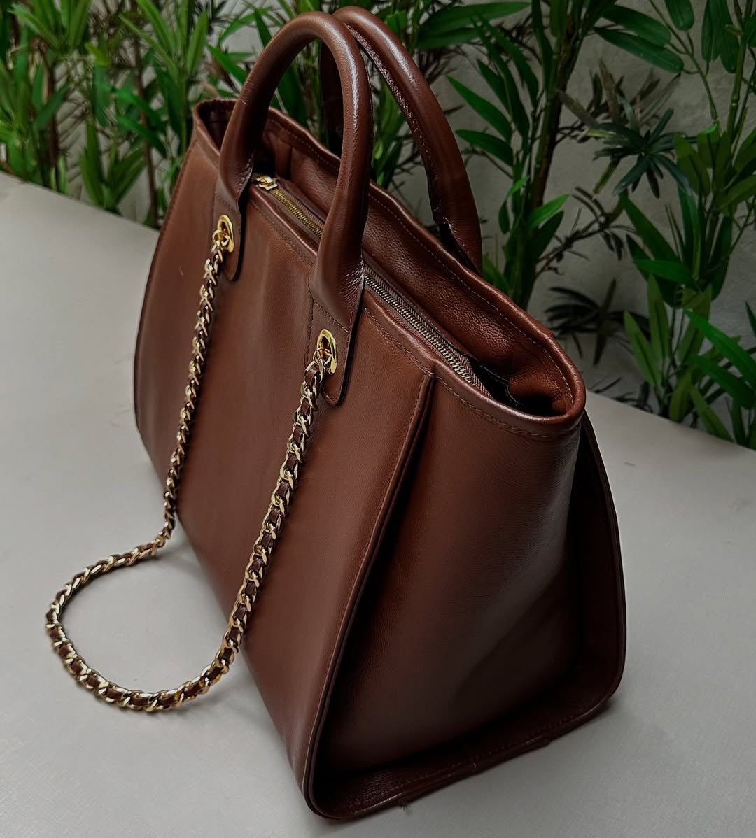 Light Grey & Ivory Handbag GC