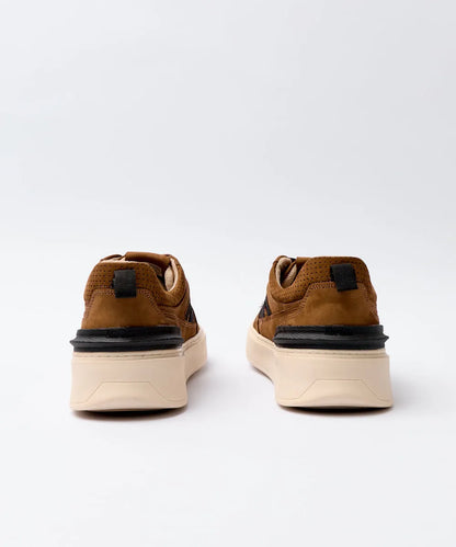 Sneaker Code Logo Bark